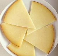 Curado queijo Manchego é um alimento rico em proteínas